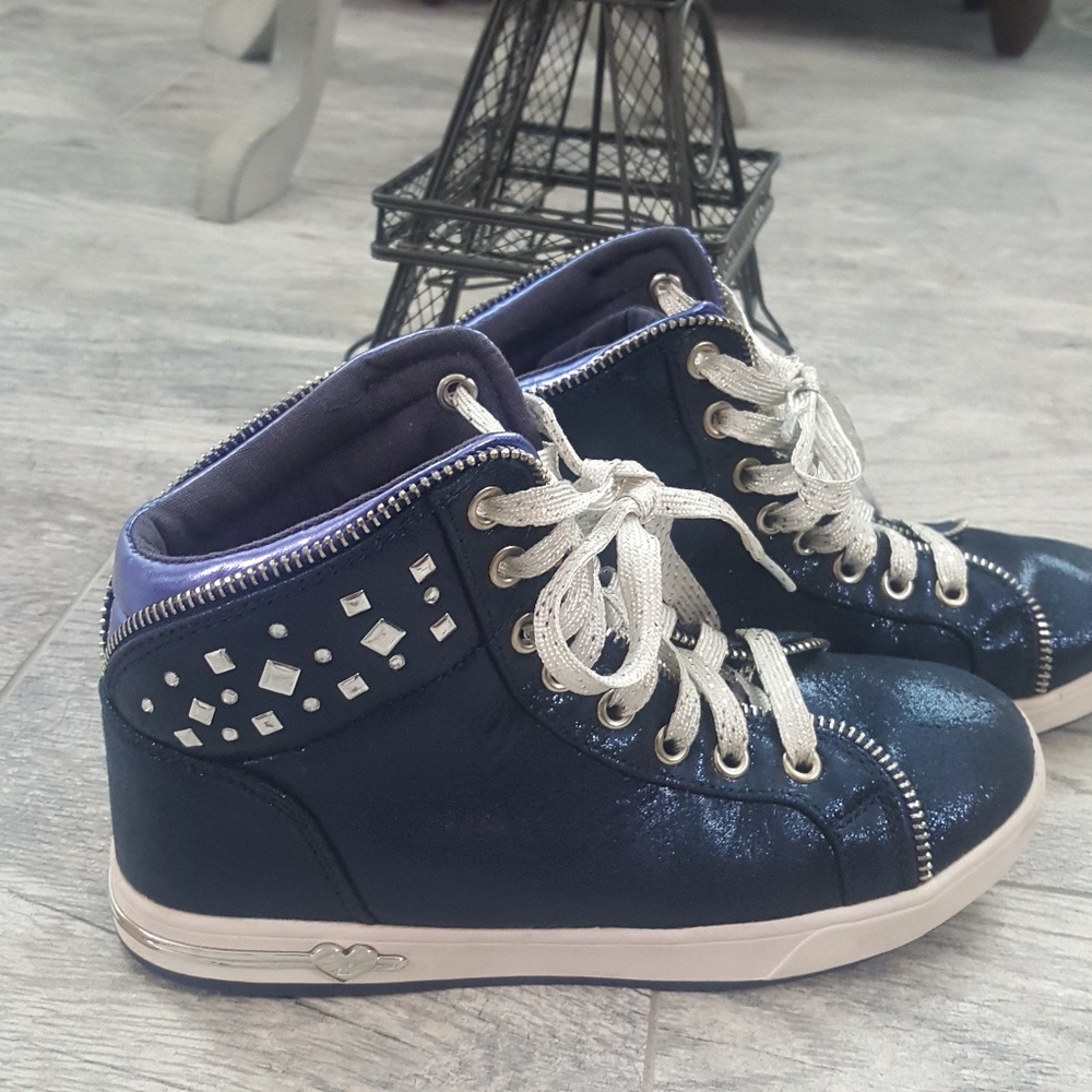 Skechers For Girls